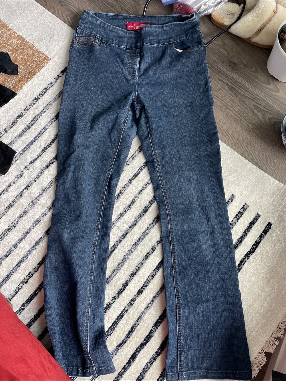 Women’s Dark Blue Stretch Bootcut Jeans - contrast